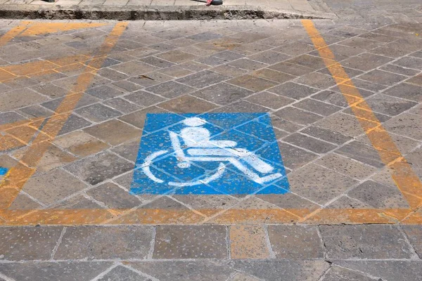 Place Stationnement Pour Handicapés Infrastructure Transport Urbain Marquage Routier Italie — Photo