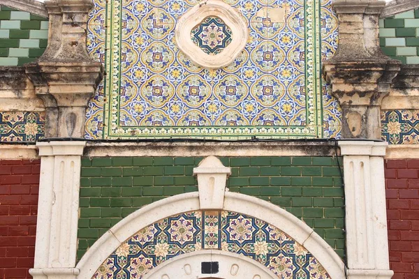 Faro Portugal Decoración Colorida Azulejos Cerámica Portugueses Antiguos —  Fotos de Stock