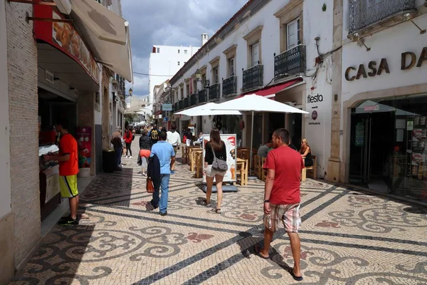 Faro Portugal Mei 2018 Orang Orang Mengunjungi Pusat Kota Faro — Stok Foto