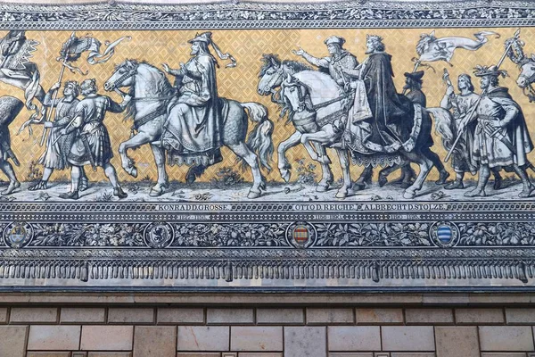 Dresden Alemania Mayo 2018 Furstenzug Procesión Príncipes Mosaico Mural Azulejos — Foto de Stock