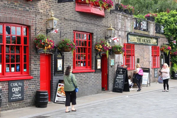 Londres Reino Unido Julio 2016 Gente Visita Anchor Pub Londres — Foto de Stock