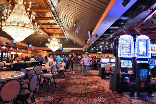 Las Vegas Amerika Birleşik Devletleri Nisan 2014 Nsanlar Hooters Casino — Stok fotoğraf