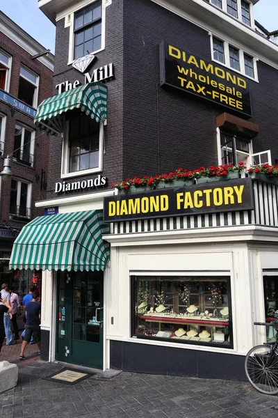 Amsterdam Netherlands July 2017 荷兰阿姆斯特丹的钻石工厂珠宝店 阿姆斯特丹钻石贸易和钻石工业历史悠久 — 图库照片