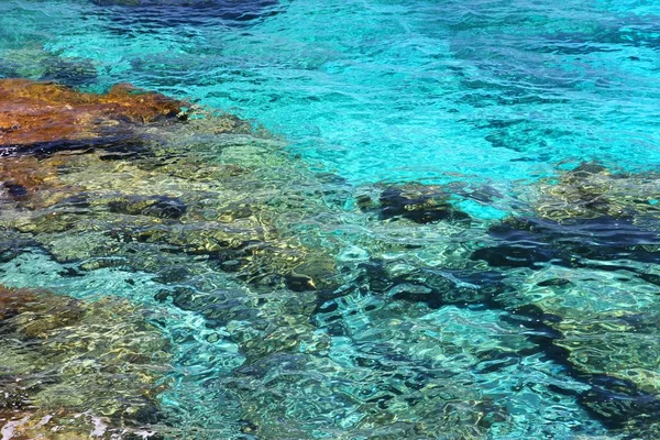 地中海の水の背景 アクアの透明水概要 — ストック写真