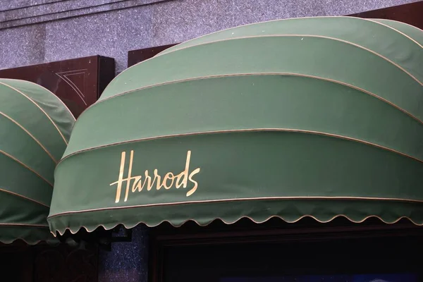 Лондон Великобритания Июля 2016 Года Знаменитый Универмаг Harrods Лондоне Знаменитое — стоковое фото