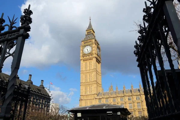 Big Ben Saat Kulesi Londra Ngiltere Işareti — Stok fotoğraf