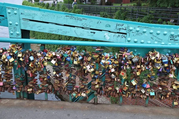 Wroclaw Polonia Mayo 2018 Candados Amor Simbólicos Puente Tumski Wroclaw — Foto de Stock