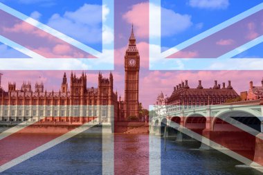Londra Palace of Parliament görünümü ile İngiltere bayrağı.