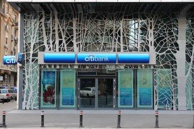 Bucharest, Romanya - 19 Ağustos 2012: Citibank Şubesi Bükreş, Romanya. Citigroup 32 Fortune 500 listesinde sıralanır.