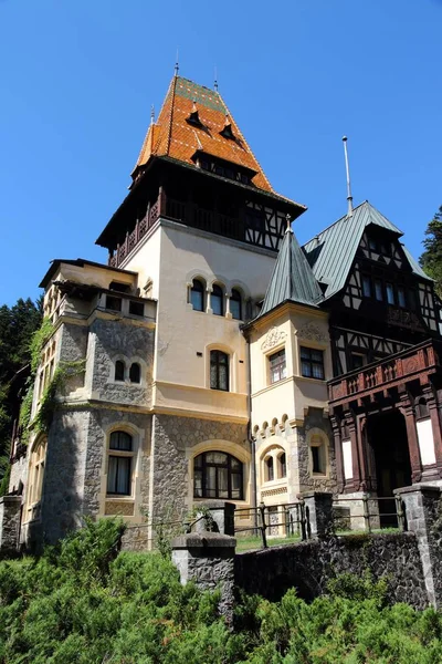 Château Conte Fées Célèbre Château Pelisor Roumanie Attraction Touristique — Photo