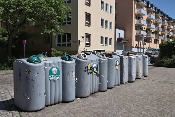 Norymberga Niemcy Maja 2018 Posortowane Domowych Odpadów Pojemników Recyklingu Norymberdze — Zdjęcie stockowe