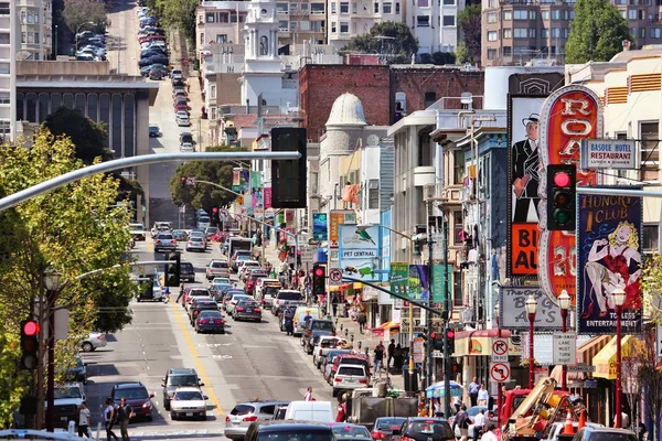 San Francisco Eua Abril 2014 Broadway Street San Francisco Eua — Fotografia de Stock