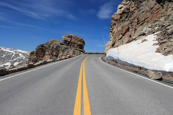 Trail ridge road — Stockfoto