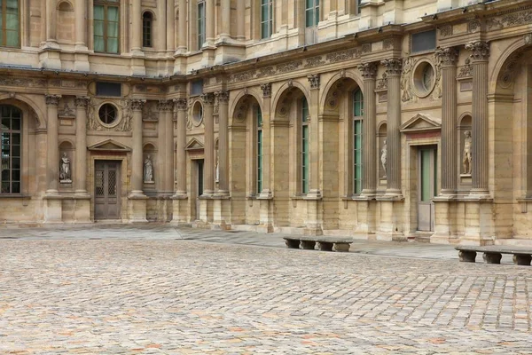 Louvre — Fotografia de Stock