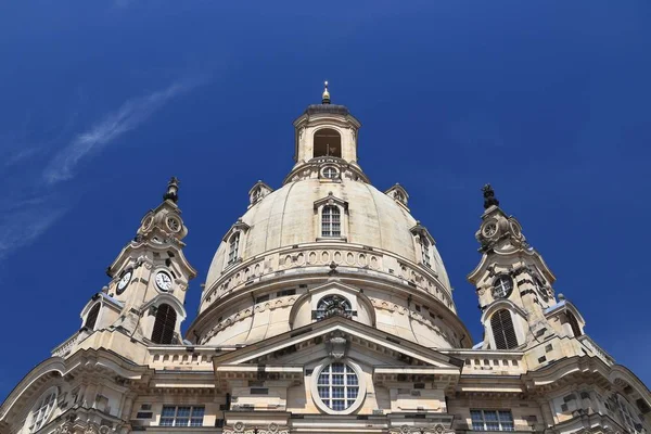 Дрезденская церковь Фрауэнкирхе — стоковое фото