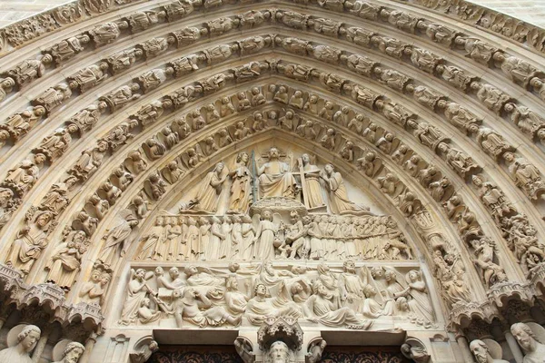 Notre-Dame de Paris — Fotografia de Stock