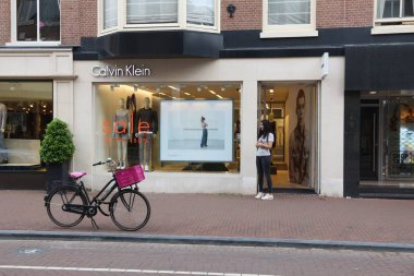 Calvin klein Dükkanı