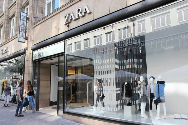 Zara shop — Stock Photo, Image