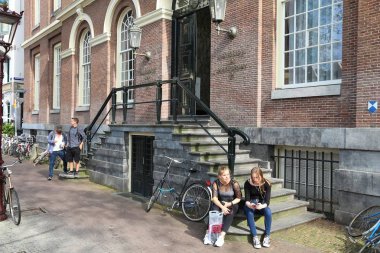 amsterdam Üniversitesi