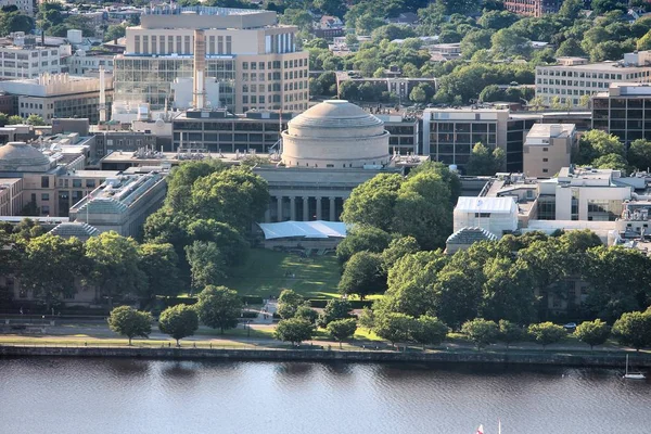 Massachusetts Technológiai Intézet — Stock Fotó