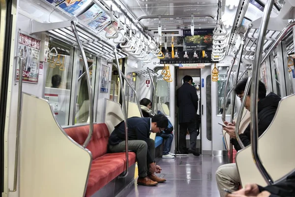 Tokyos allmänna kommunikationer — Stockfoto