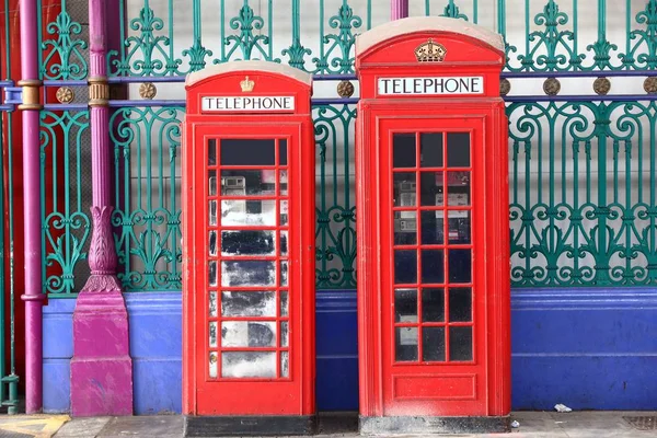 Londen telefooncel — Stockfoto