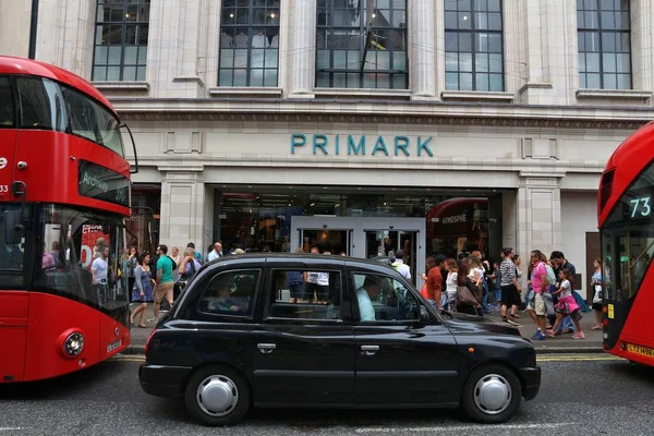 Primark в Лондоні — стокове фото