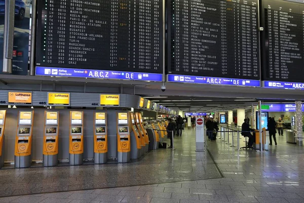 Terminal lotniska we Frankfurcie — Zdjęcie stockowe