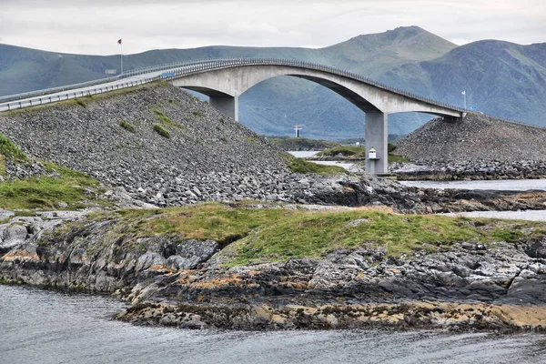 Puente Storseisundet de Noruega — Foto de Stock