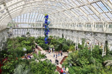 Kew Gardens cam ev