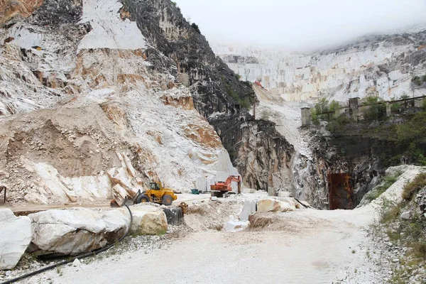 Mineração de mármore — Fotografia de Stock