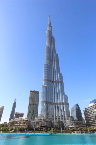 Dubai Uluslararası Dubai Kongre ve Sergi Sarayı