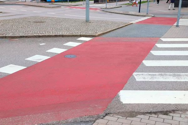 Bicycle path crossing — Stock Photo, Image