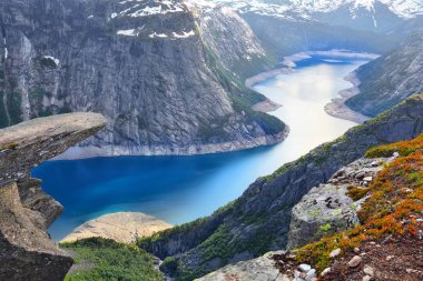 trolltunga, norveç