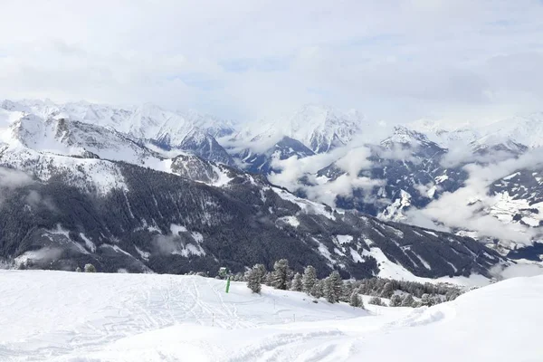 Zell Am Ziller ski — Stockfoto