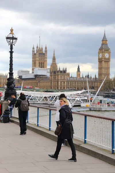 Thames Embankment — Stock Photo, Image