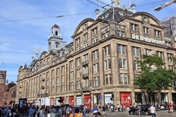 Amsterdam Netherlands July 2017 People Walk Bijenkorf Flagship Department Store — Stock Photo, Image