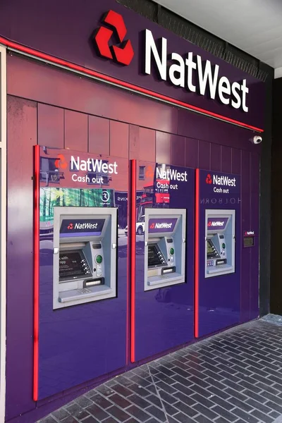 Londres Reino Unido Julio 2016 Cajeros Automáticos Sucursal Natwest Bank —  Fotos de Stock