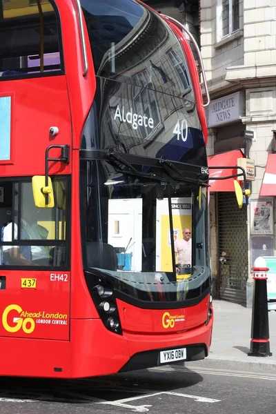 London July 2016 People Ride City Bus Aldgate London Transport — Stock Photo, Image