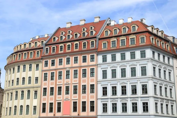 德国德累斯顿市 萨克森州 位于Neumarkt广场的古城 Altstadt 五彩斑斓的建筑 — 图库照片