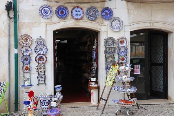 Alcobaca Portugal Maio 2018 Louça Artesanal Tradicional Cerâmica Uma Loja — Fotografia de Stock