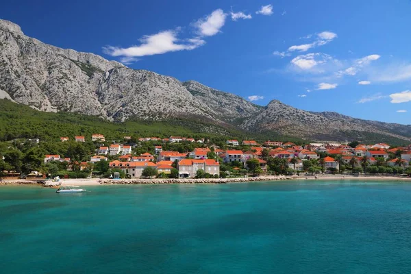 克罗地亚 Orebic 在佩列萨克半岛的度假城镇 美丽的山景 — 图库照片