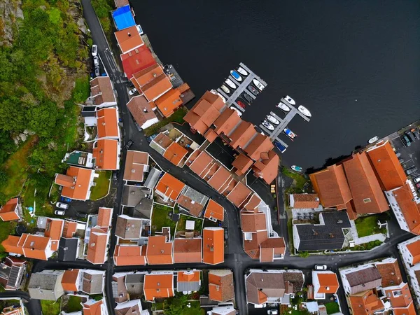 挪威无人驾驶飞机视图 Vest Agder县Flekkefjord港口城市 — 图库照片