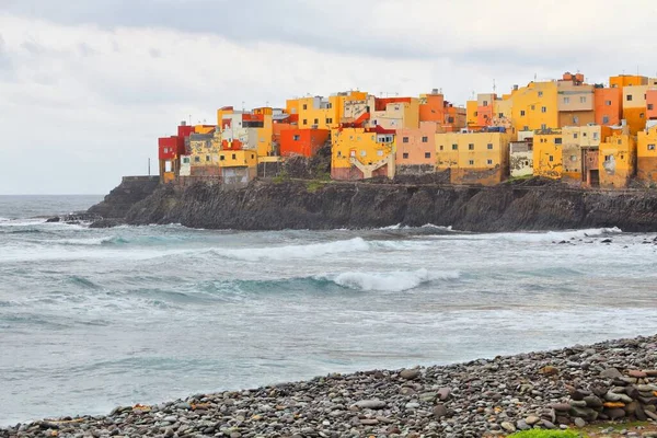 Gran Canaria Kolorowe Domy Wybrzeże Atlantyku Deszczowa Pogoda Roque — Zdjęcie stockowe