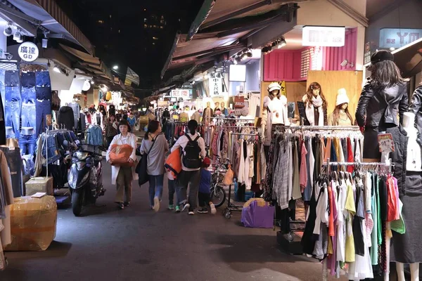 Taipei Taiwan Aralık 2018 Nsanlar Taipei Deki Wufenpu Moda Toptan — Stok fotoğraf