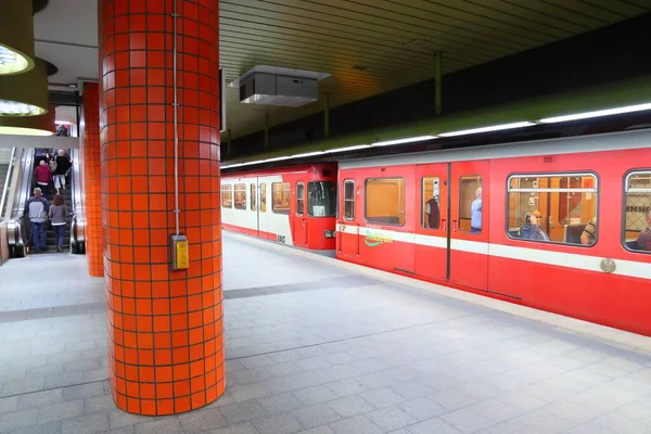 Nuremberg Németország Lehet 2018 Emberek Utaznak Metró Vonat Vag Nürnbergben — Stock Fotó