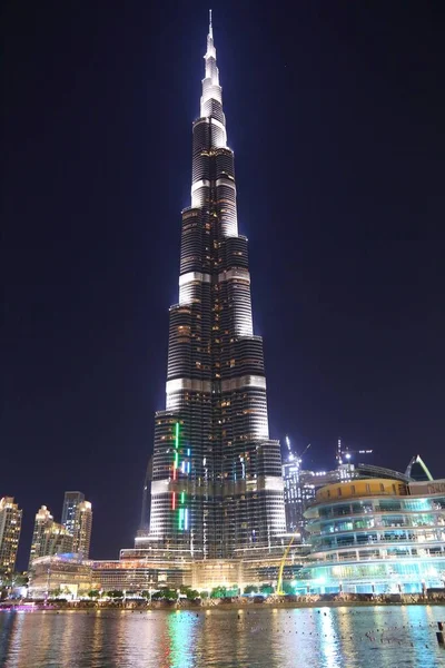 2017年11月22日 迪拜Burj Khalifa大楼的夜景 它是世界上最高的建筑 它是Emaar地产公司的 — 图库照片