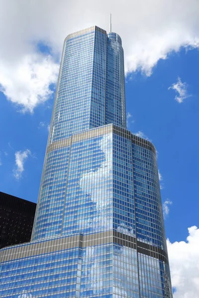 Chicago Usa Června 2013 Trump International Hotel Tower Chicagu Vysoká423 — Stock fotografie