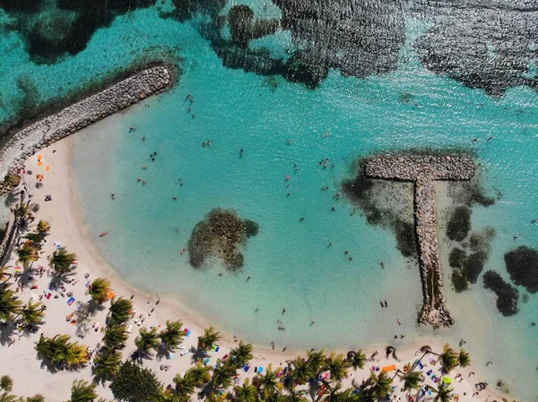 グアドループサンゴ礁無人偵察機の航空ビュー サント ビーチ グランデ テレ島 — ストック写真