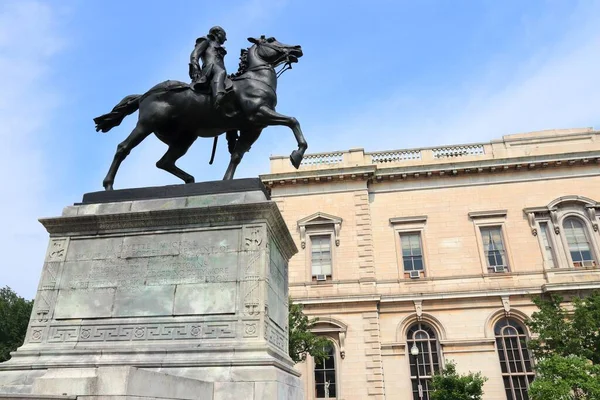 Baltimore Junio 2013 Monumento Lafayette Estatua Ecuestre Bronce Que Representa —  Fotos de Stock